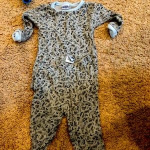 Baby boy pajamas set